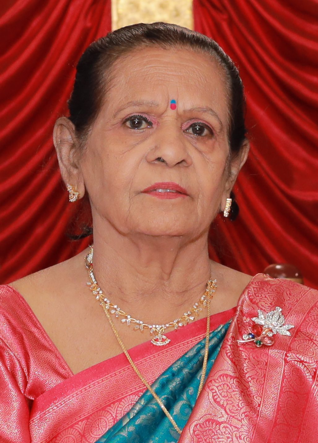 Varshaben Harivadan Sheth